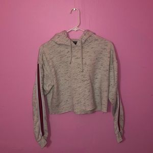 white long sleeve crop top